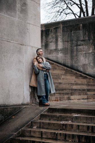 mobile - carousel-hero-element image-8